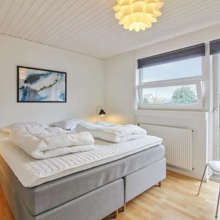 Erle - 1-5km From The Sea In Nw Jutland By Interhome * Skagen