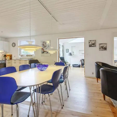 Holiday home Erle - 1-5km From The Sea In Nw Jutland By Interhome Skagen